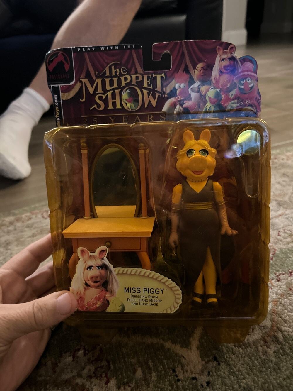 2002 Palisades Toys Miss Piggy with Dressing Room Table, Hand Mirror & Logo Base